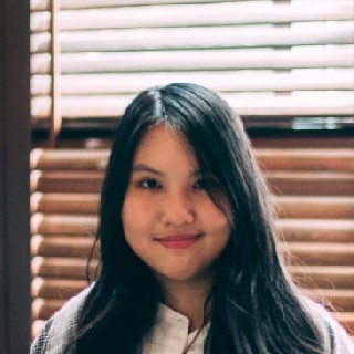 Professional portrait of Suwapat Sopondirekrat